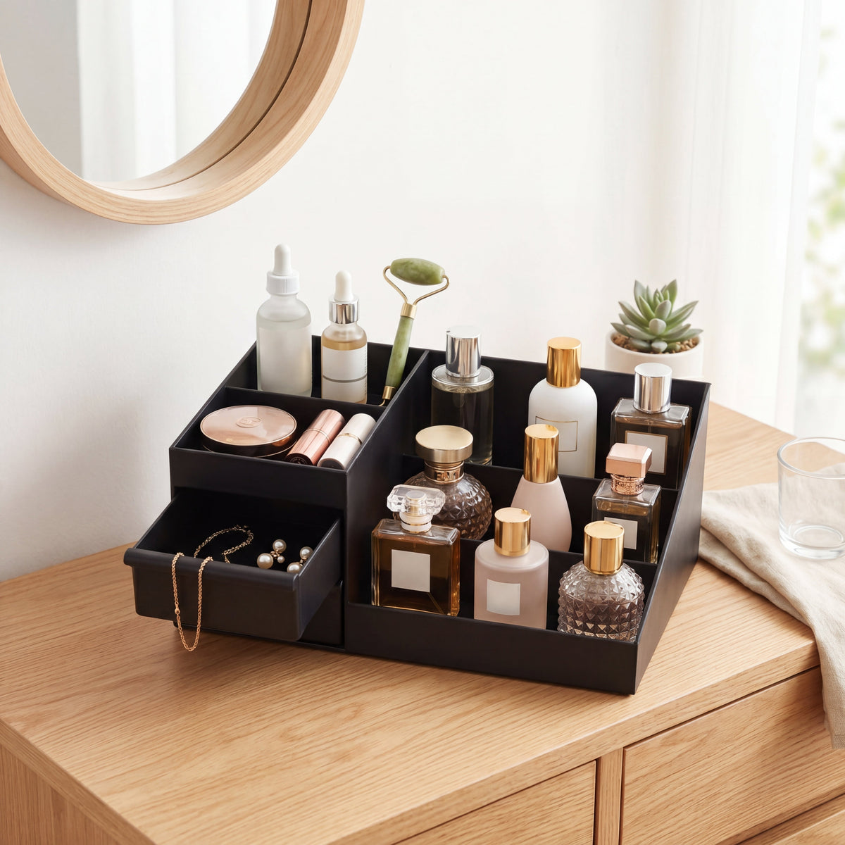 Organizador de Perfumes em vista de perfil mostrando a profundidade e o espaçamento dos níveis